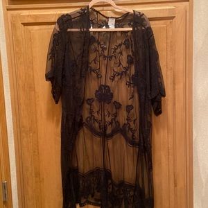 Black lace type shawl, one size!